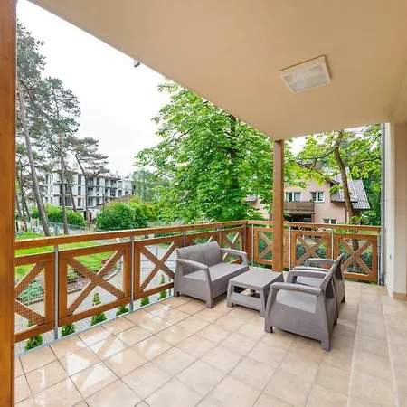 Park, Sun & Snow * Мельно